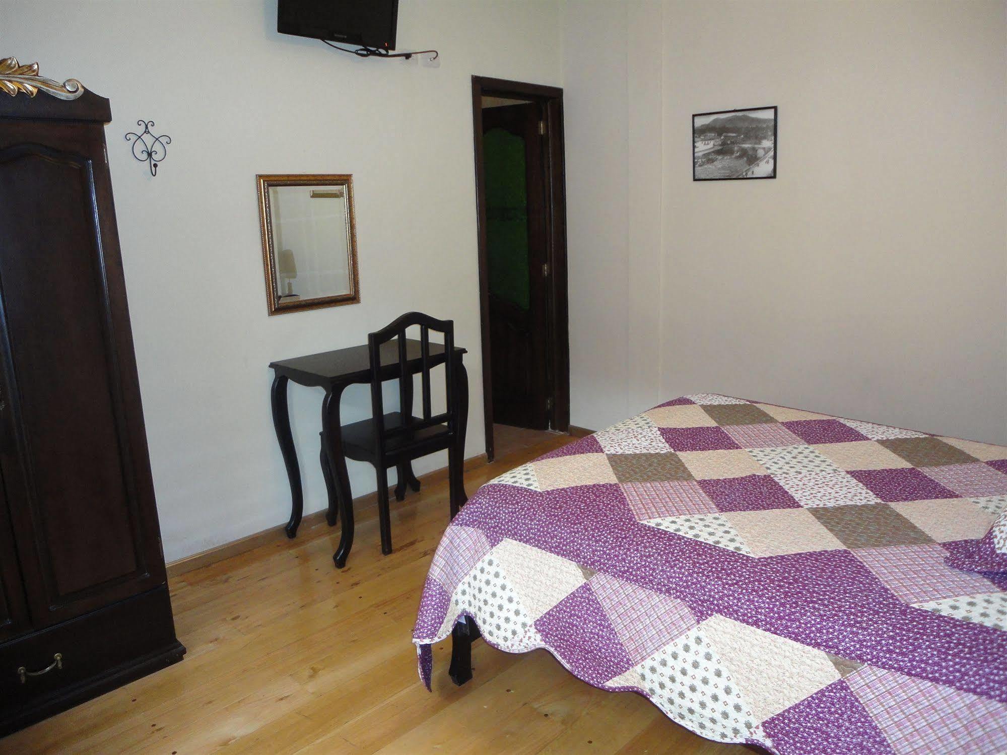 Hotel Vieja Mansion Куенка Екстер'єр фото