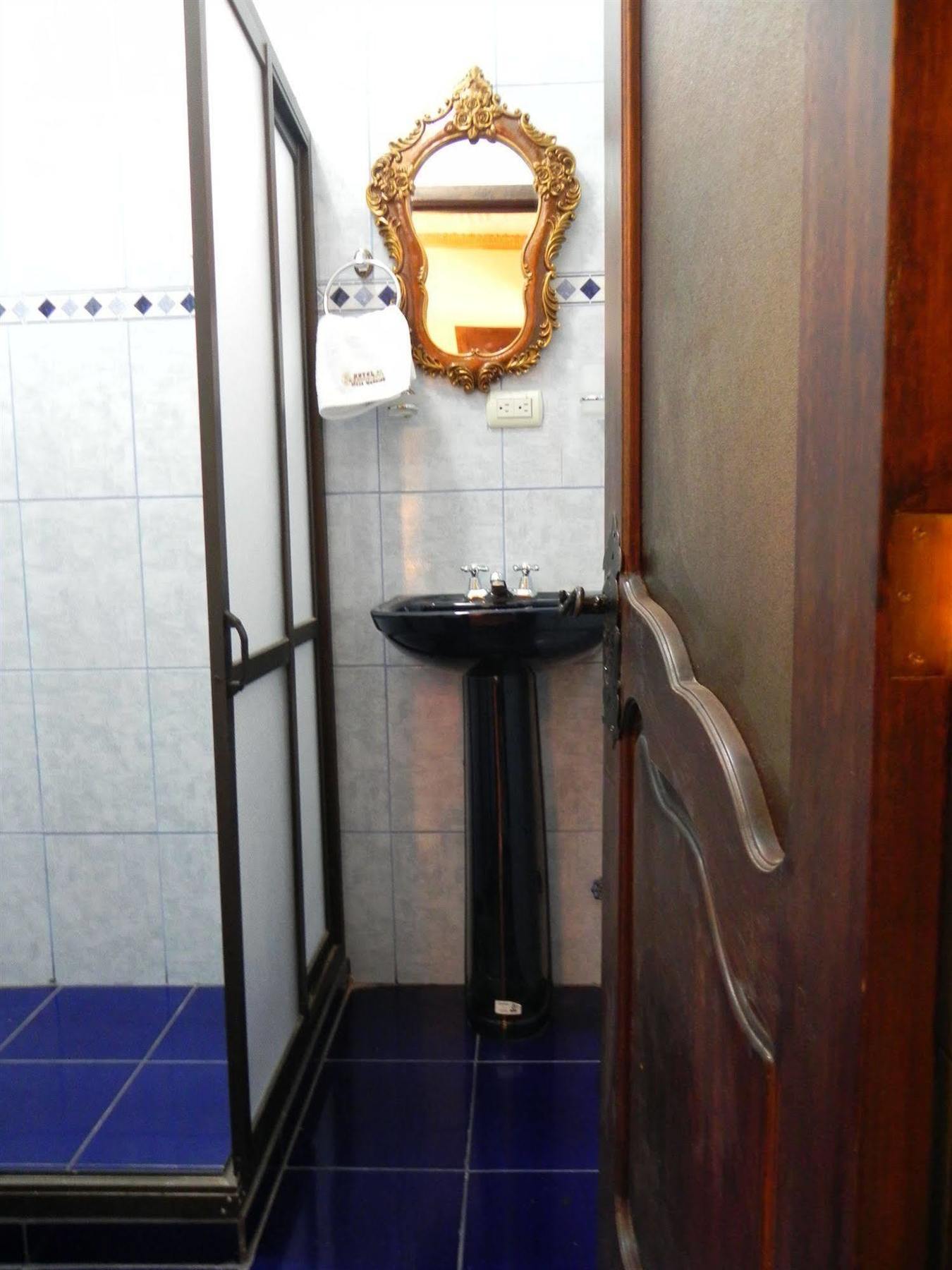 Hotel Vieja Mansion Куенка Екстер'єр фото